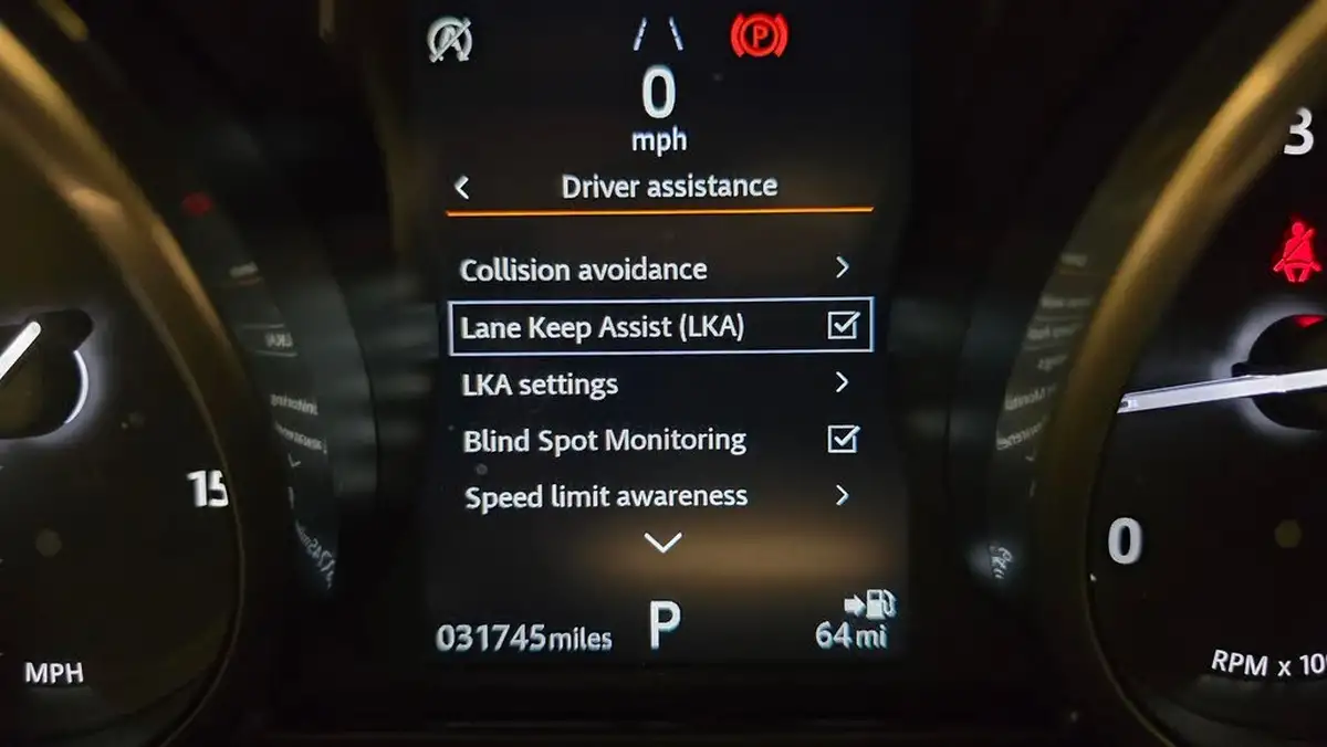 2018-land-rover-range-rover-evoque-20td4-hse-dynamic-lux-ss-hatchback-5d-auto-big-32