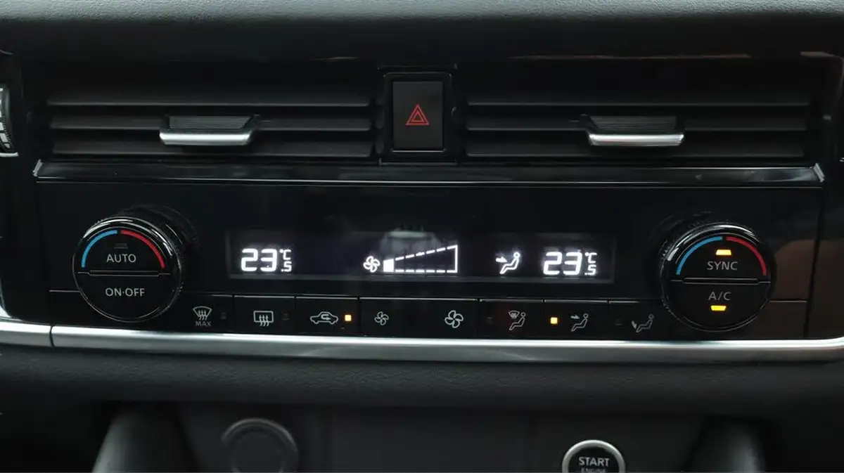 2022-nissan-qashqai-13-dig-t-n-connecta-140ps-big-12