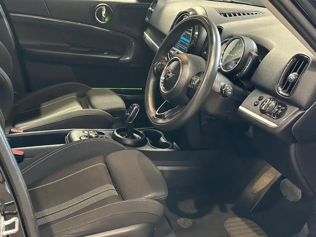 2019-mini-countryman-20-cooper-s-classic-auto-big-15