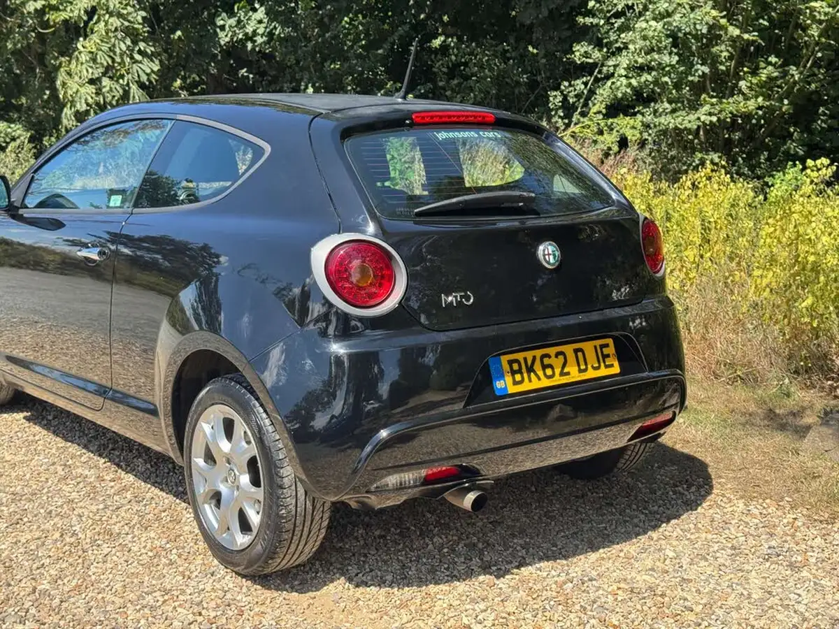 2012-alfa-romeo-mito-14-sprint-tb-multiair-105bhp-big-3