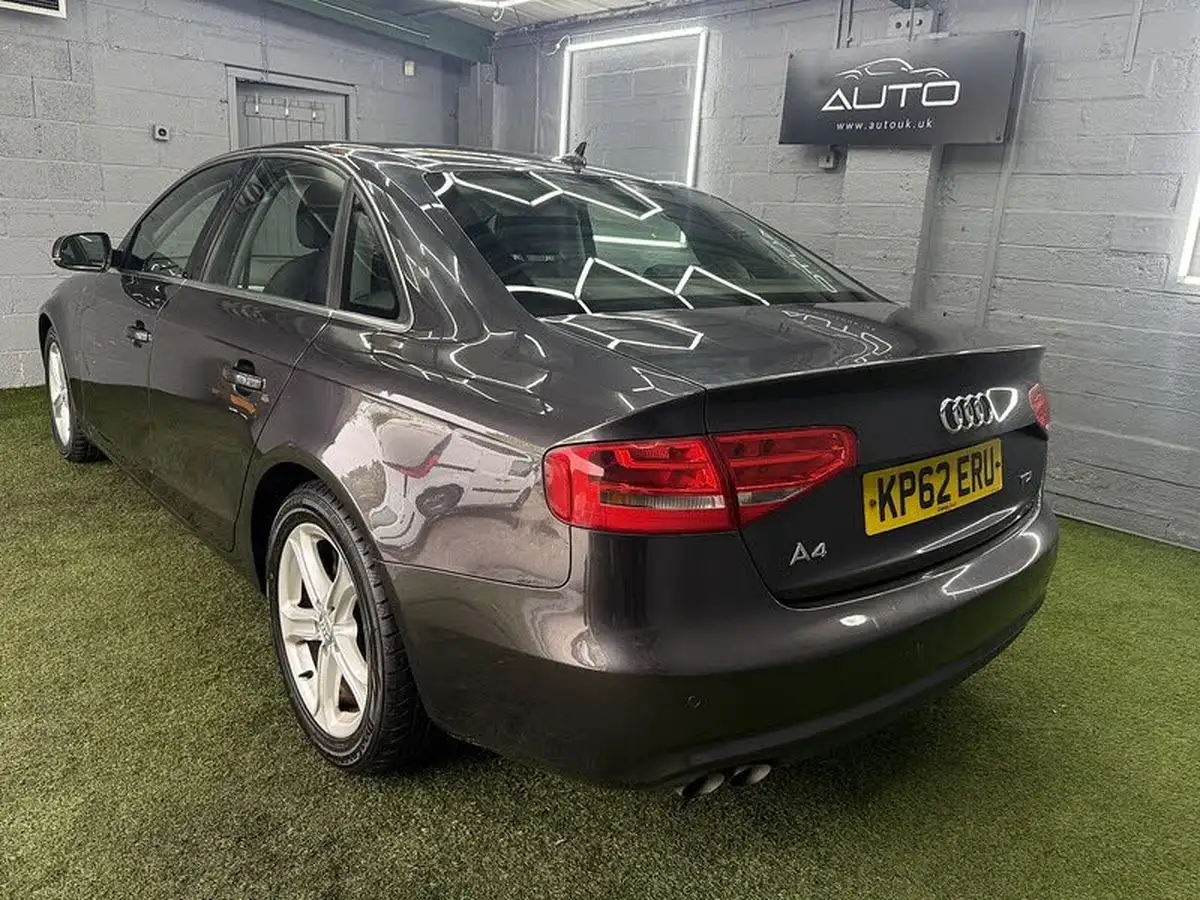 2012-audi-a4-20td-se-technik-136ps-big-4