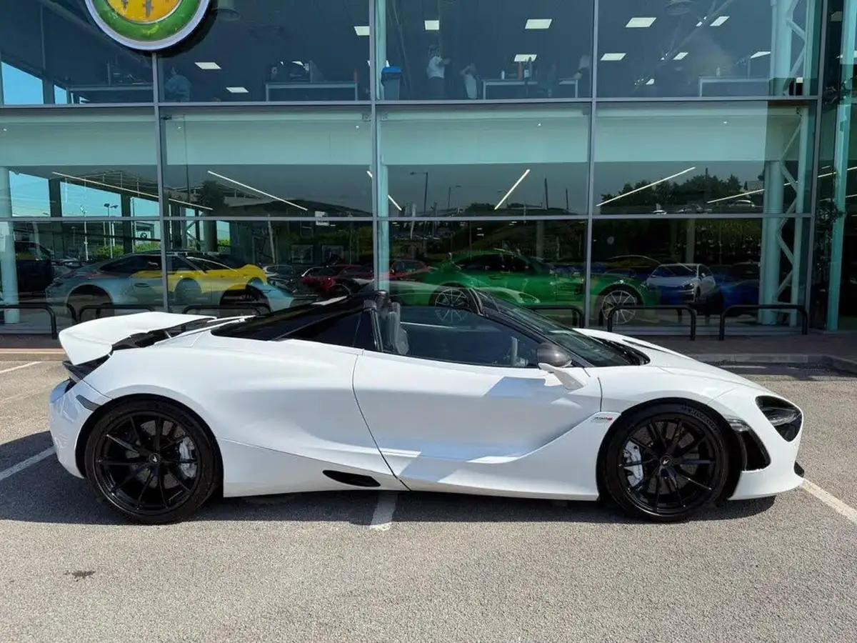 2020-mclaren-720s-40-720bhp-coupe-dct-big-10