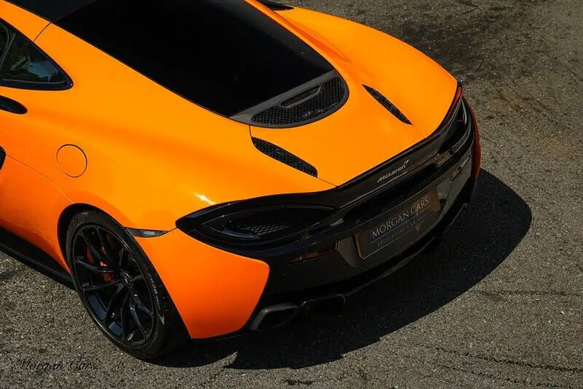 2020-mclaren-570gt-38-big-37