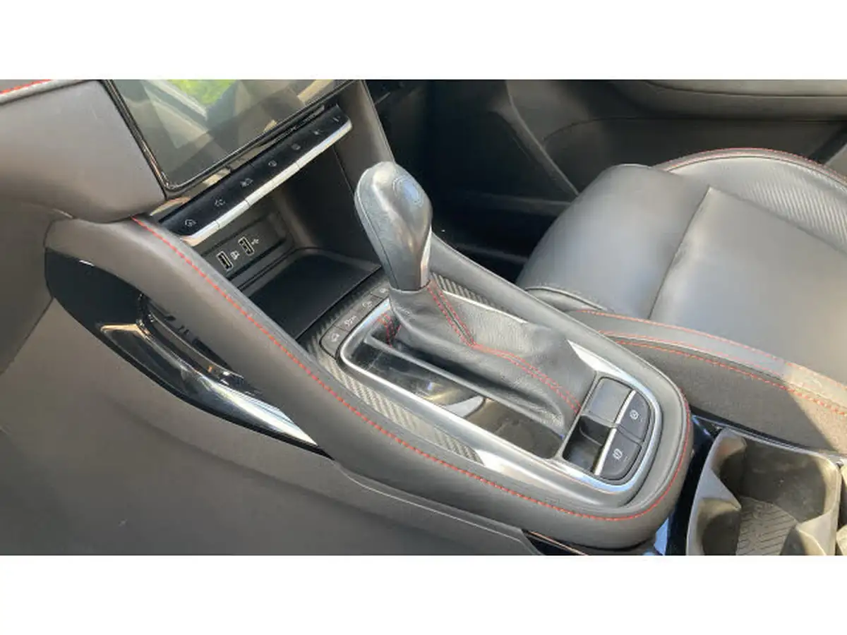 2022-mg-zs-suv-10t-gdi-exclusive-auto-big-12