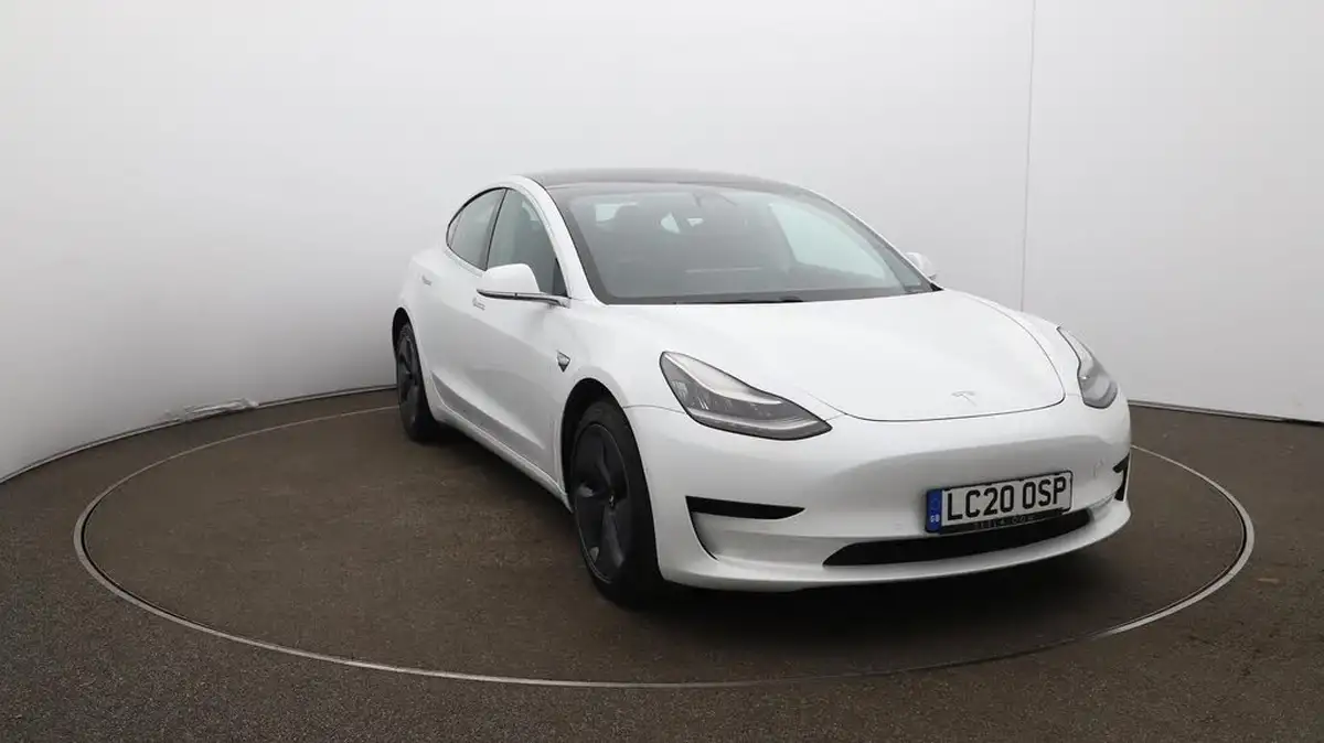 2020-tesla-model-3-e-standard-plus-big-37