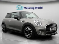 2019 MINI Cooper 1.5 Cooper Exclusive (134bhp) Hatchback 3d Auto