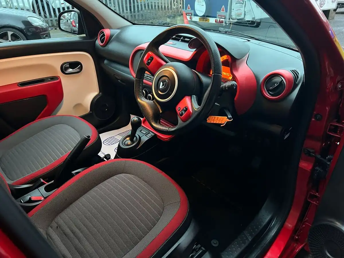 2018-renault-twingo-big-21