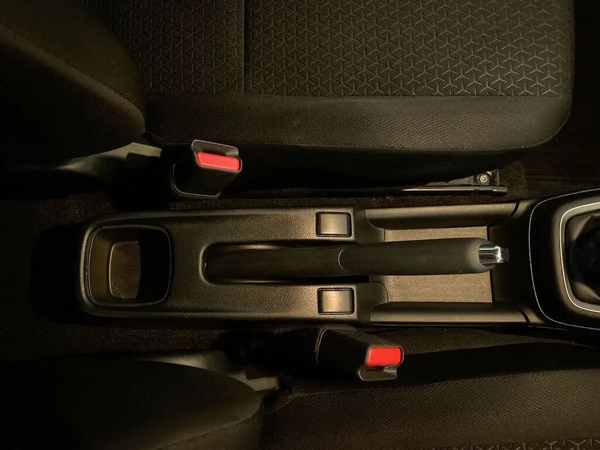 2024-suzuki-swift-12-dualjet-sz-l-big-28