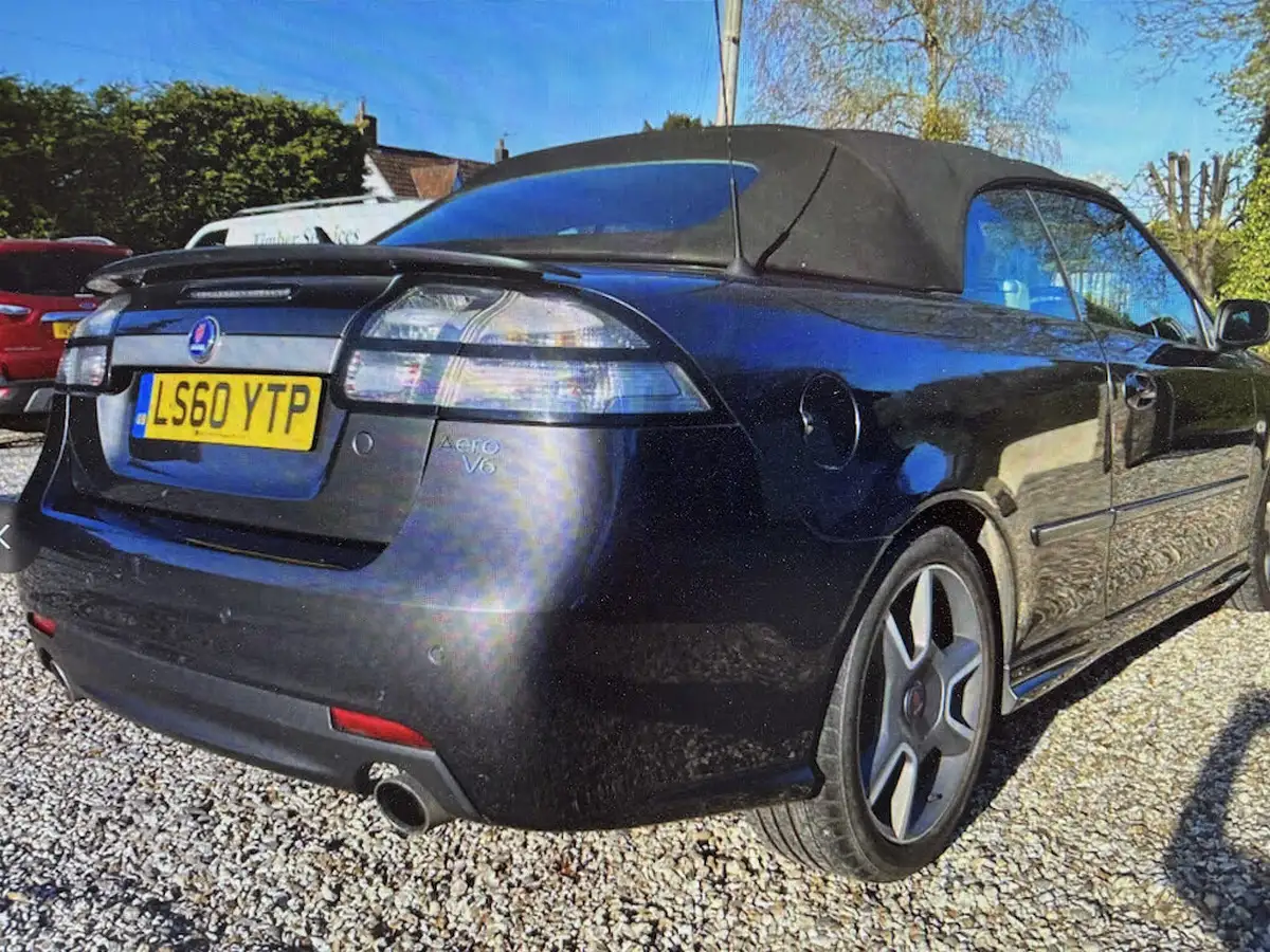 2010-saab-9-3-28-aero-big-3
