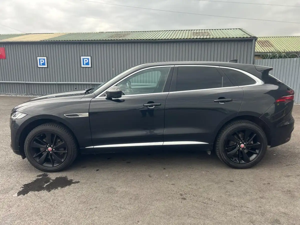 2021-jaguar-f-pace-20-d200-r-dynamic-se-mhev-big-11