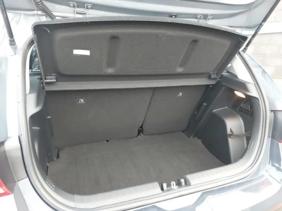 2024-hyundai-i20-10-t-gdi-advance-dct-big-7