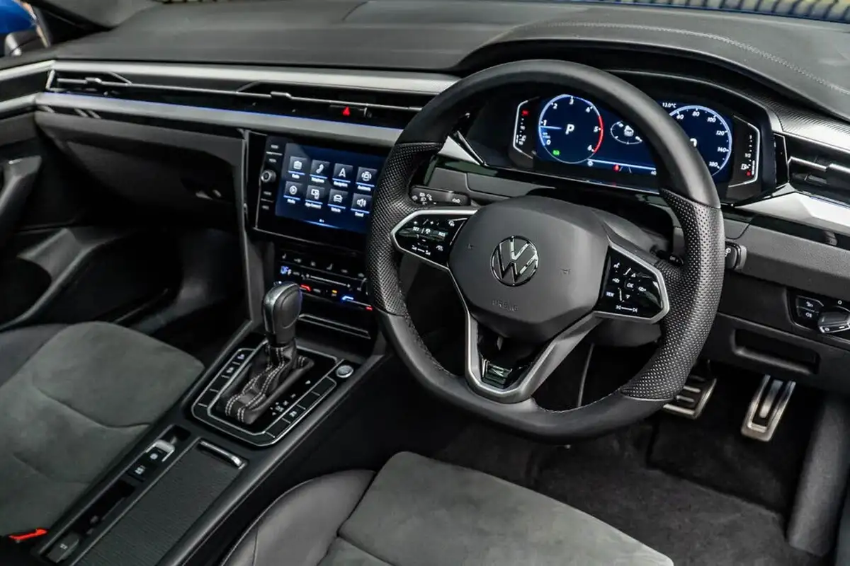 2024-volkswagen-arteon-big-22