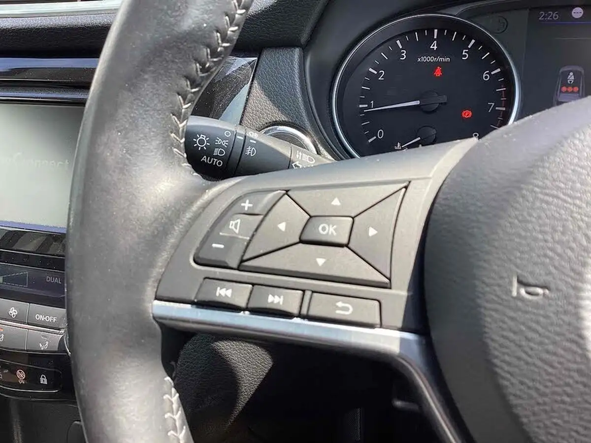2019-nissan-qashqai-13-dig-t-n-motion-140ps-big-26