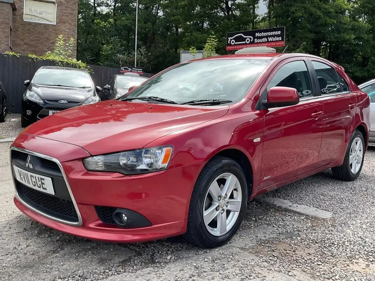 2011-mitsubishi-lancer-20td-juro-big-0