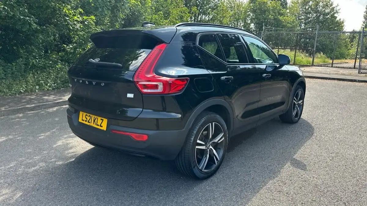 2021-volvo-xc40-15-t5-r-design-262bhp-big-23