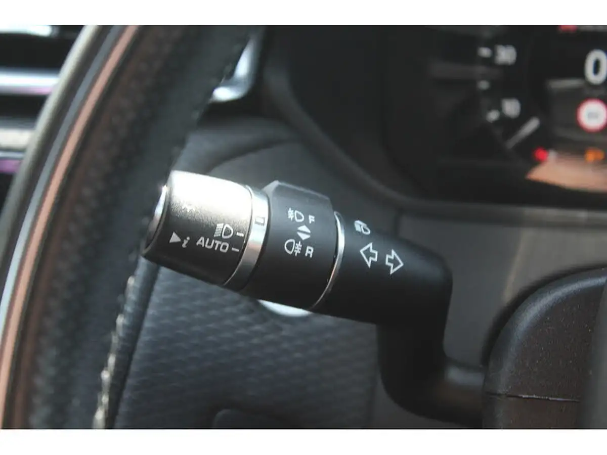 2020-land-rover-range-rover-velar-20-d240-r-dynamic-se-big-23