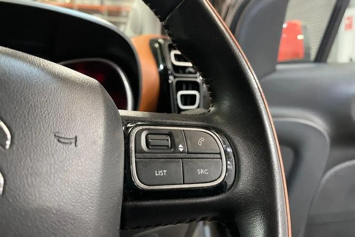 2018-citroen-c3-aircross-12-puretech-flair-110ps-ss-big-25