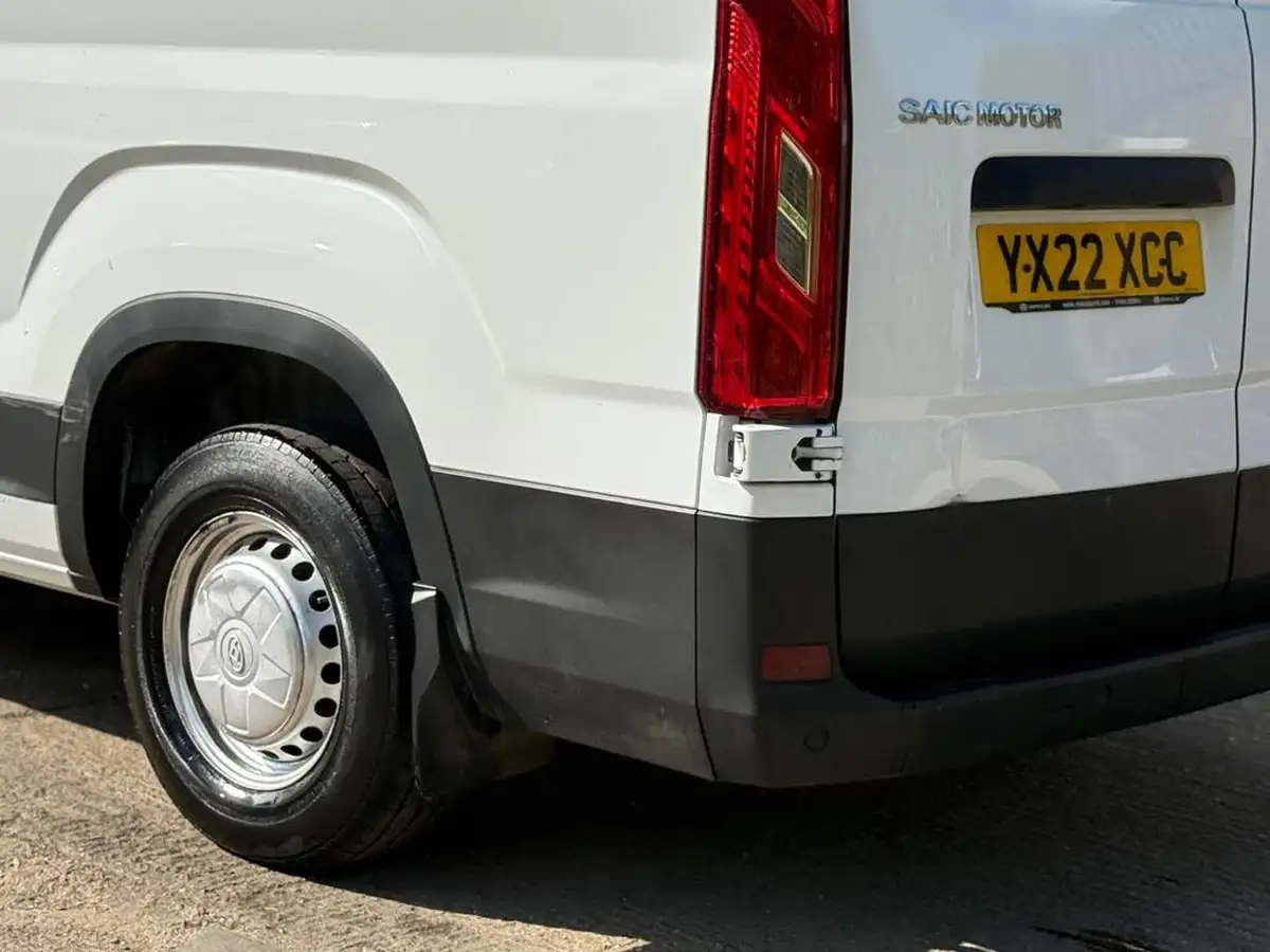 2022-maxus-deliver-9-20tdi-l3h2-big-19