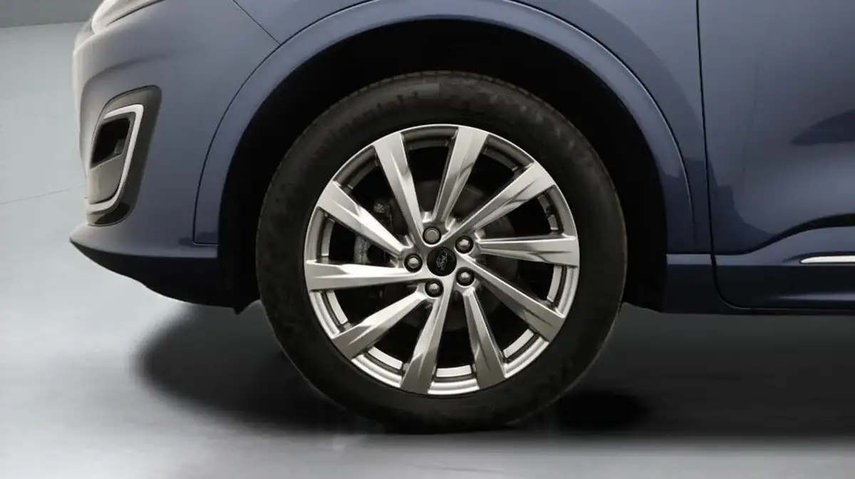 2021-ford-kuga-25t-vignale-225ps-phev-big-28