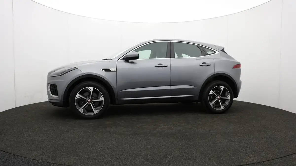 2021-jaguar-e-pace-20-d200-r-dynamic-se-big-71
