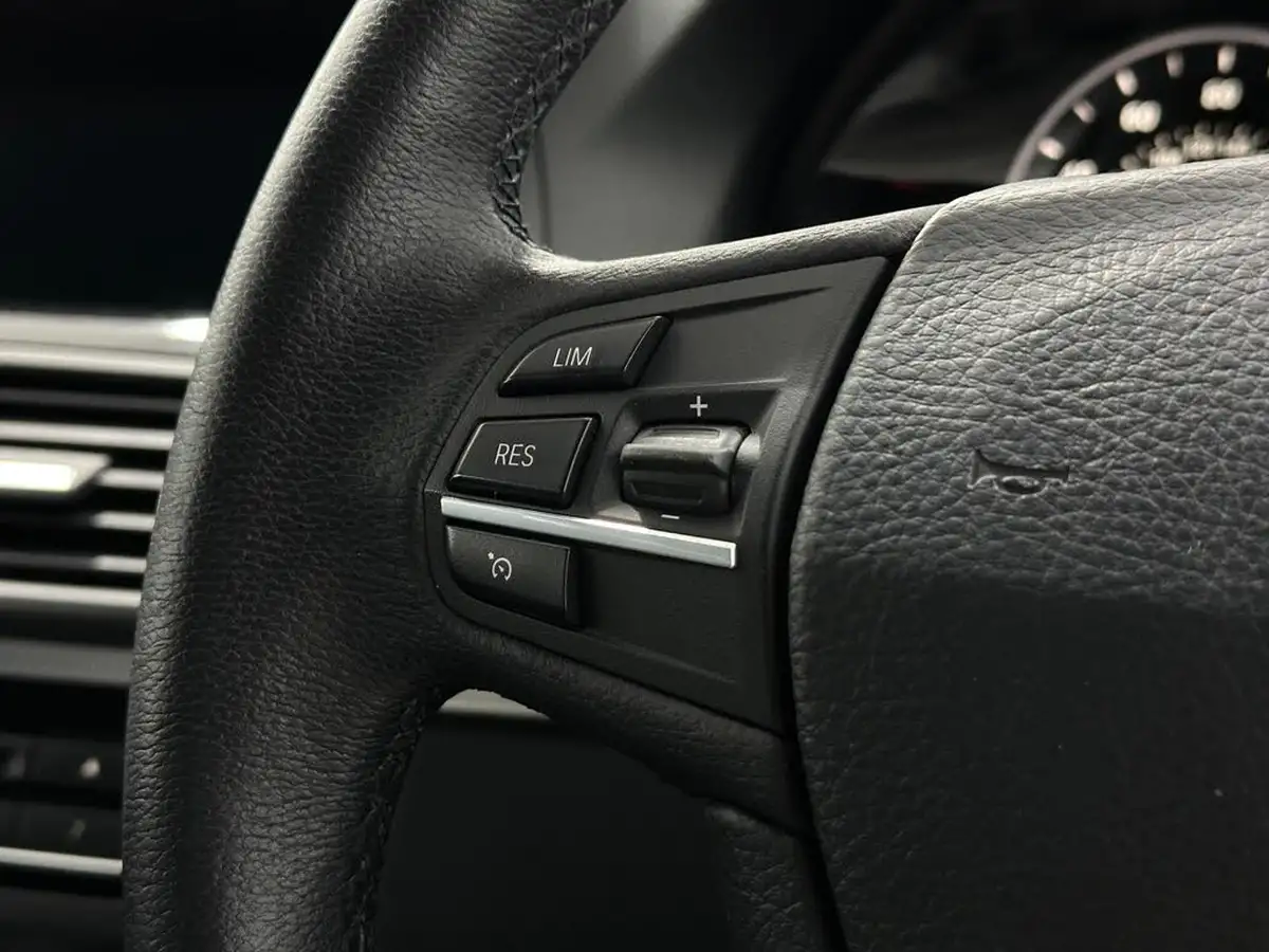 2014-bmw-5-series-20td-520d-se-touring-big-12