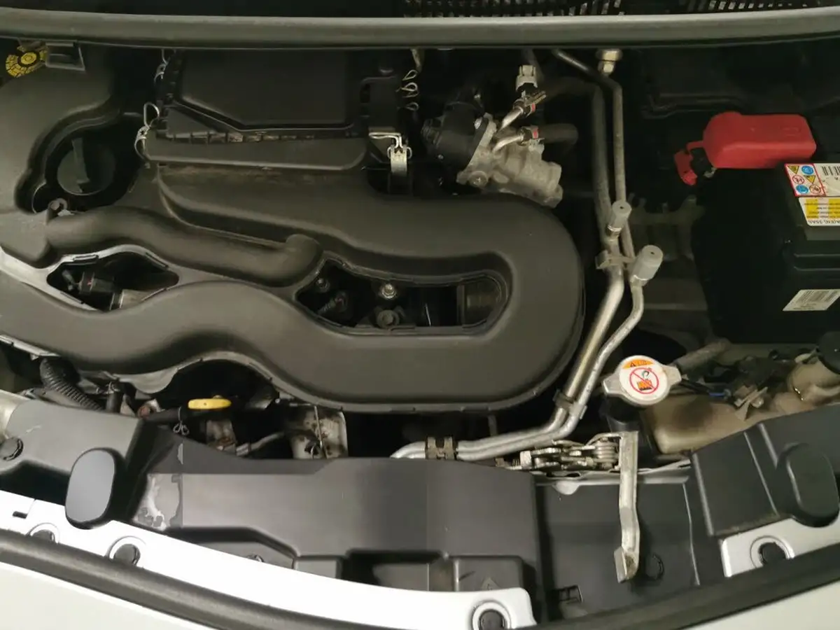 2020-toyota-aygo-10-vvt-i-x-play-big-38