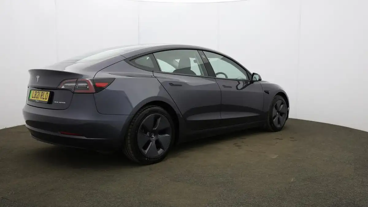 2021-tesla-model-3-e-long-range-4x4-big-60