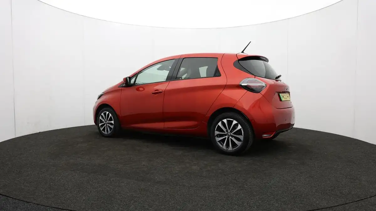 2022-renault-zoe-e-gt-line-big-75