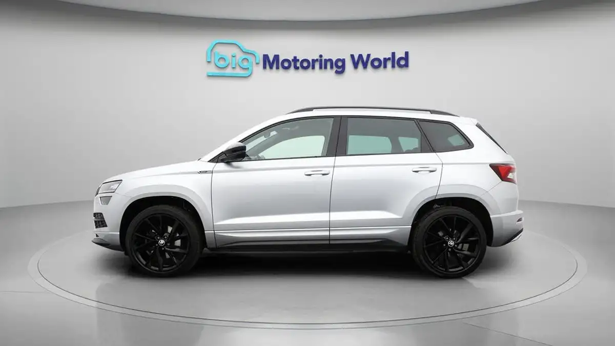 2019-skoda-karoq-20-tsi-sportline-big-4