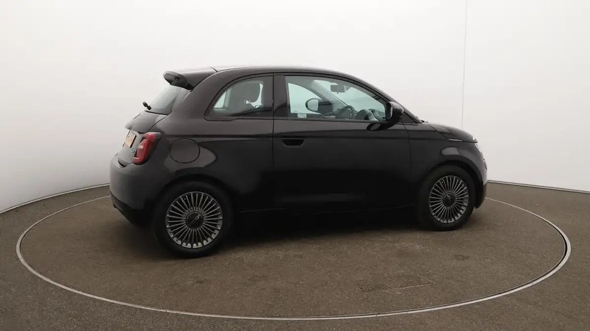 2022-fiat-500-e-icon-117bhp-big-52