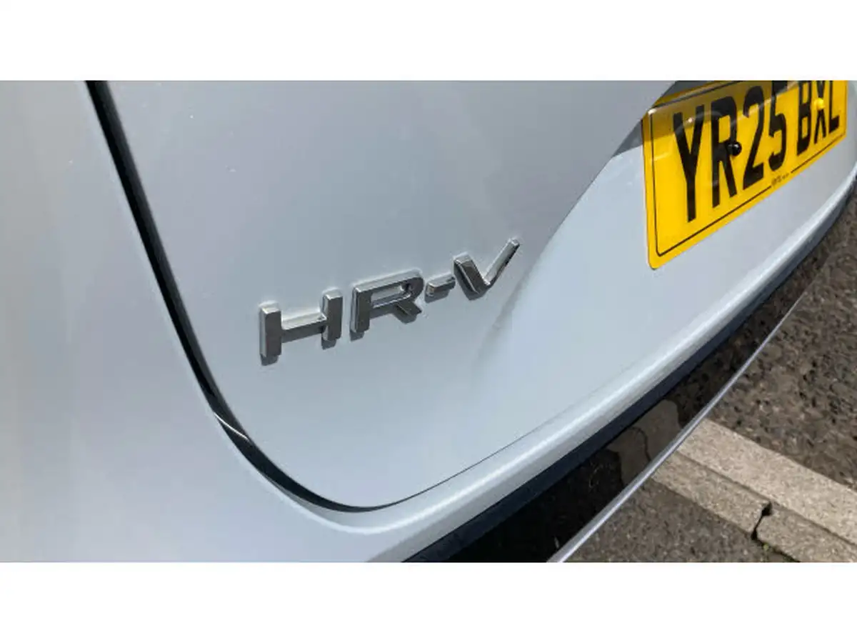 2025-honda-hr-v-15-i-mmd-advance-big-12