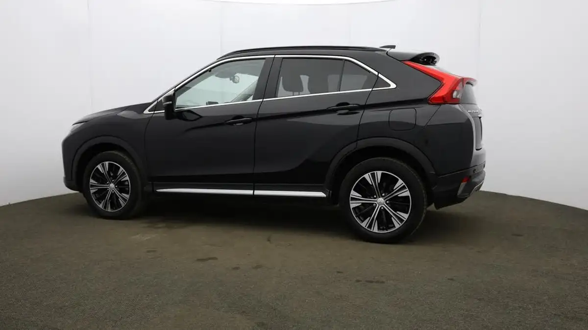 2021-mitsubishi-eclipse-cross-15-4-big-68