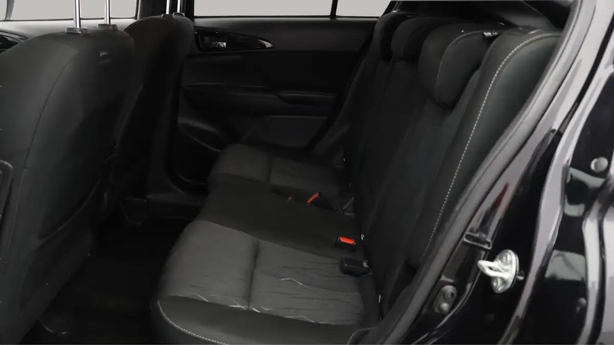 2021-mitsubishi-eclipse-cross-15-4-big-16