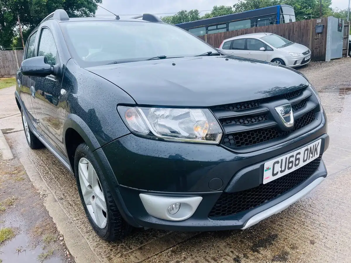 2016-dacia-sandero-stepway-09-tce-ambiance-big-0