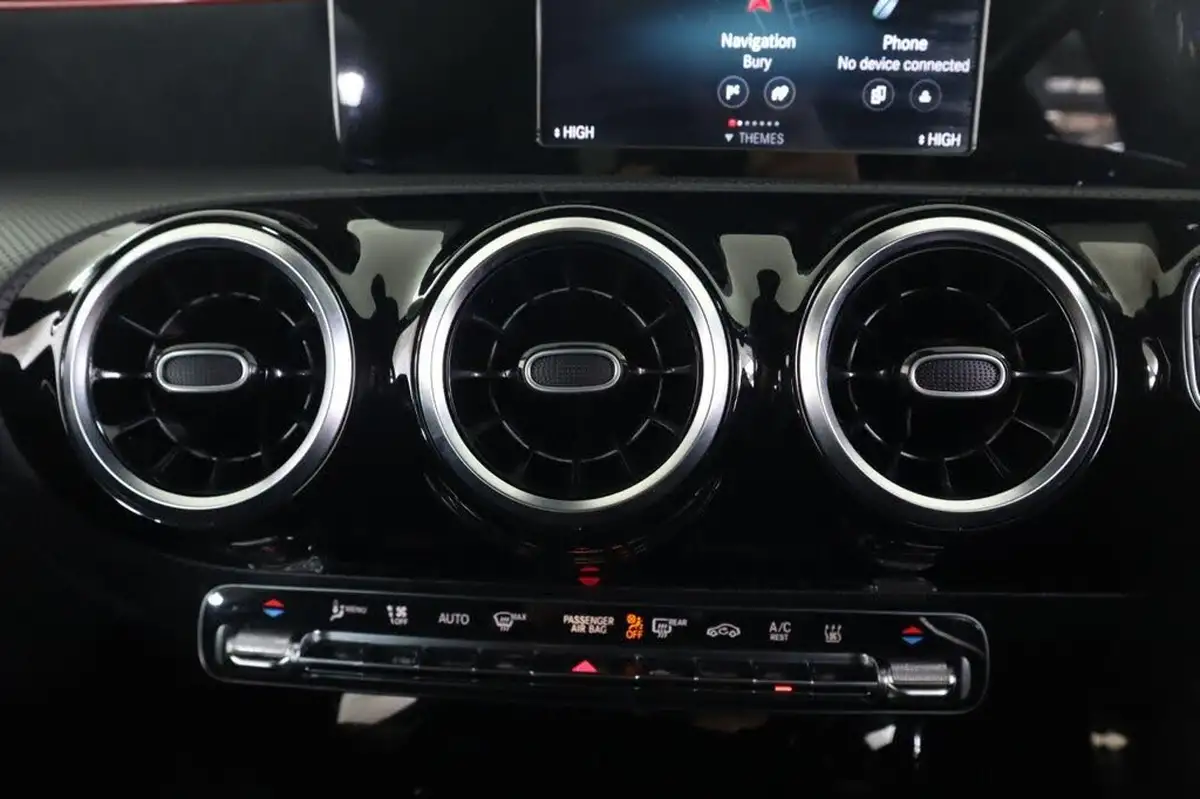 2021-mercedes-benz-a-class-13-a250e-amg-line-hatchback-5d-big-30
