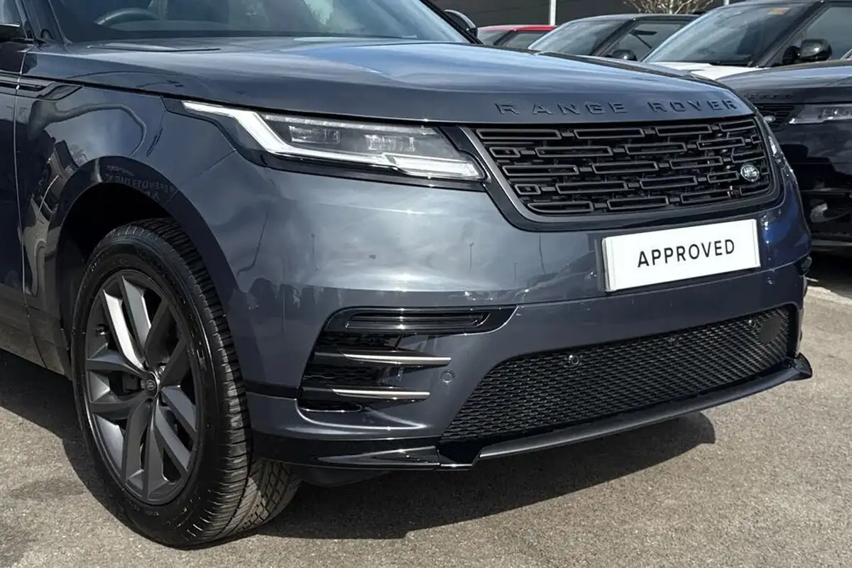 2023-land-rover-range-rover-velar-20-d200-dynamic-se-big-25