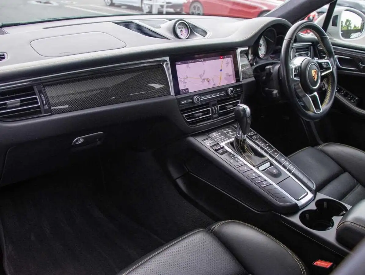 2020-porsche-macan-29-v6-turbo-big-7