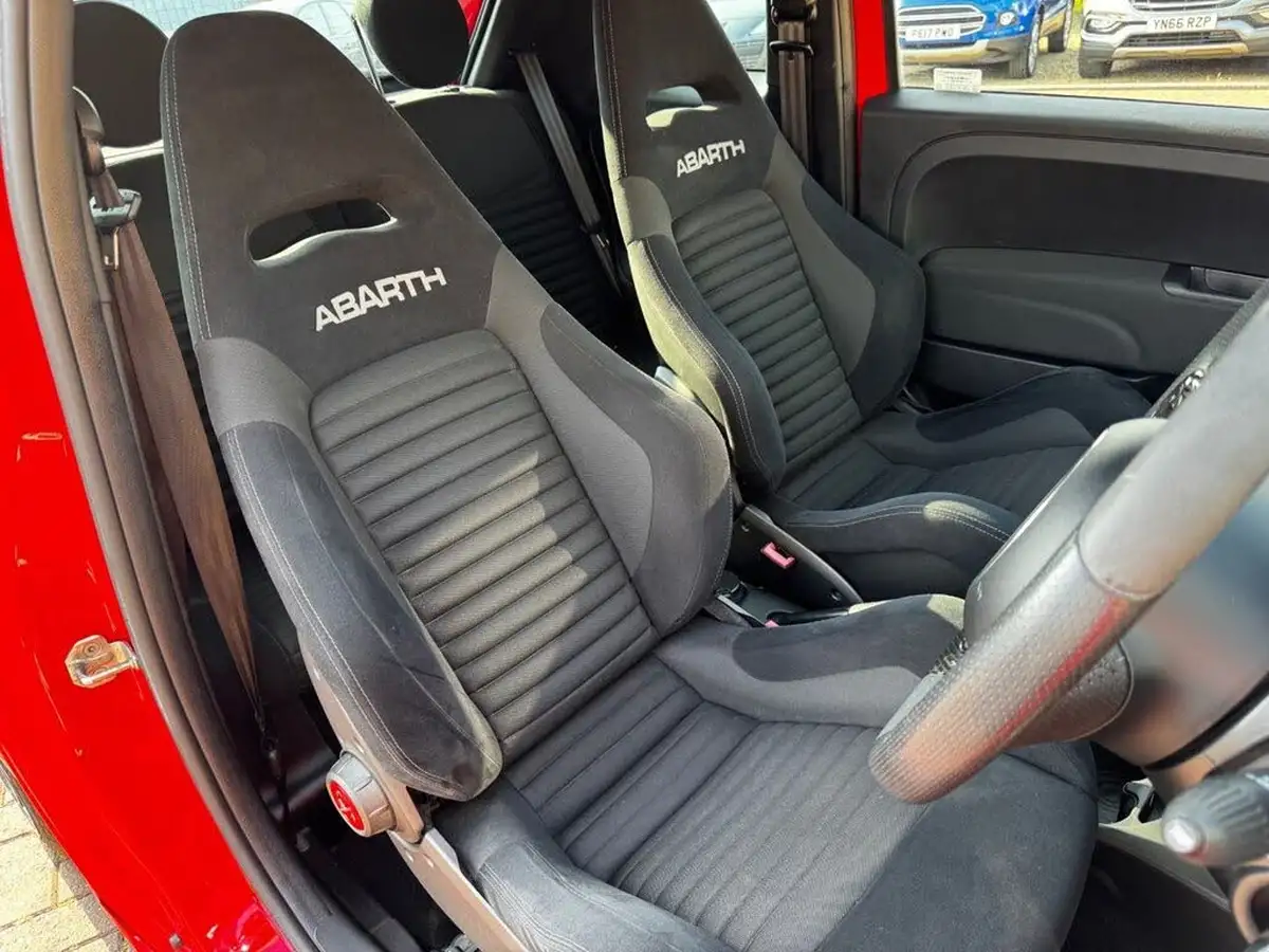 2017-abarth-595-14-tjet-competizione-big-2