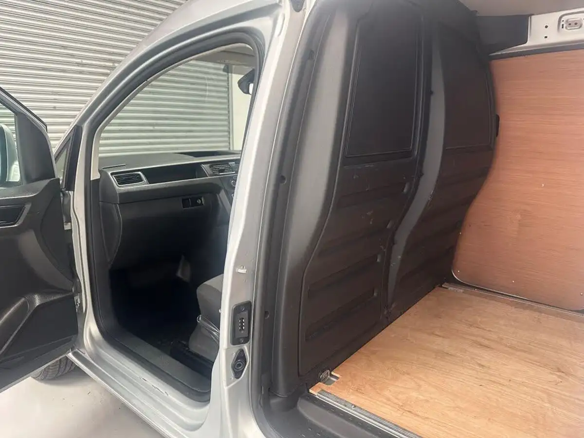 2019-volkswagen-caddy-maxi-20tdi-c20-maxi-highline-bmt-102pseu6-big-24