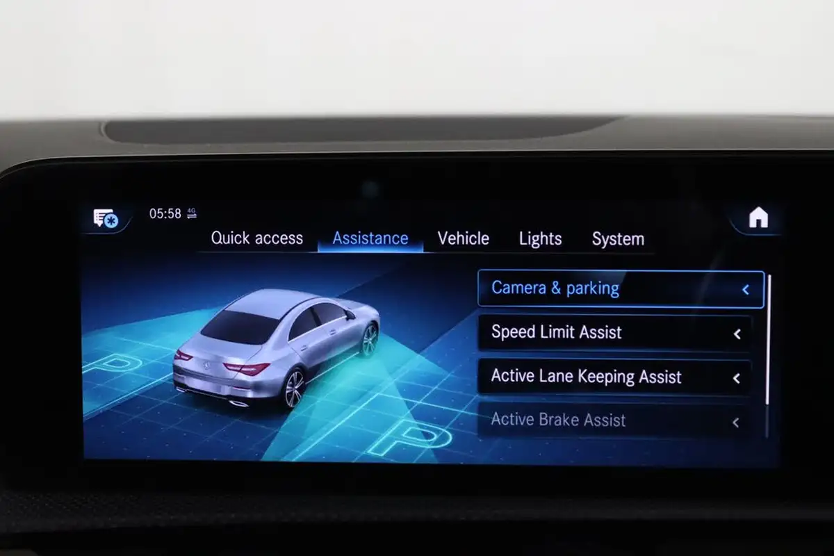 2021-mercedes-benz-cla-13-cla-200-amg-line-coupe-4d-big-35