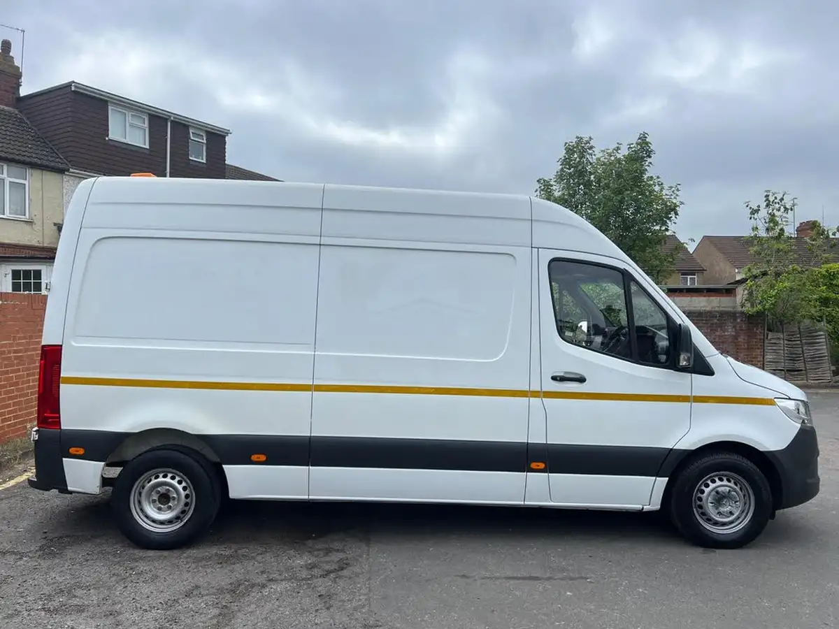 2019-mercedes-benz-sprinter-21cdi-314-l1h1-143pseu6c-panel-van-big-6
