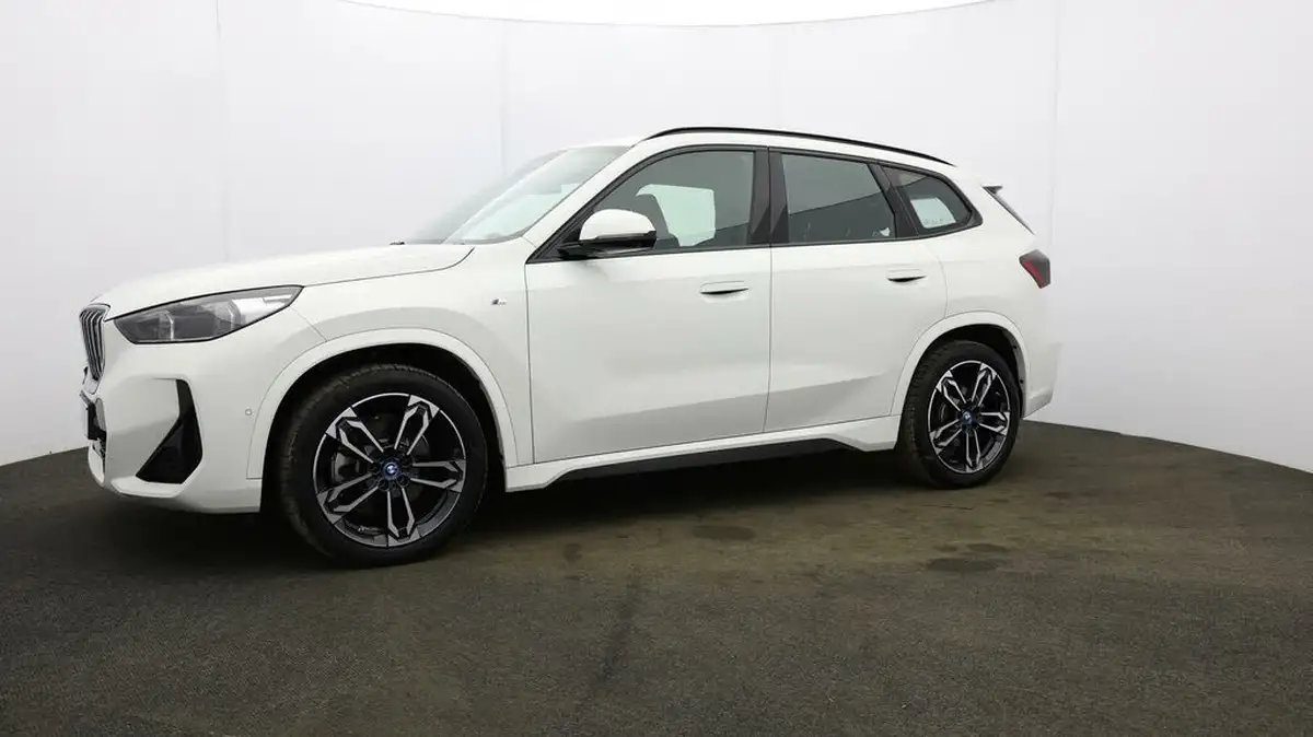 2023-bmw-ix1-e-xdrive30-m-sport-pro-packtech-plus-pack-big-28