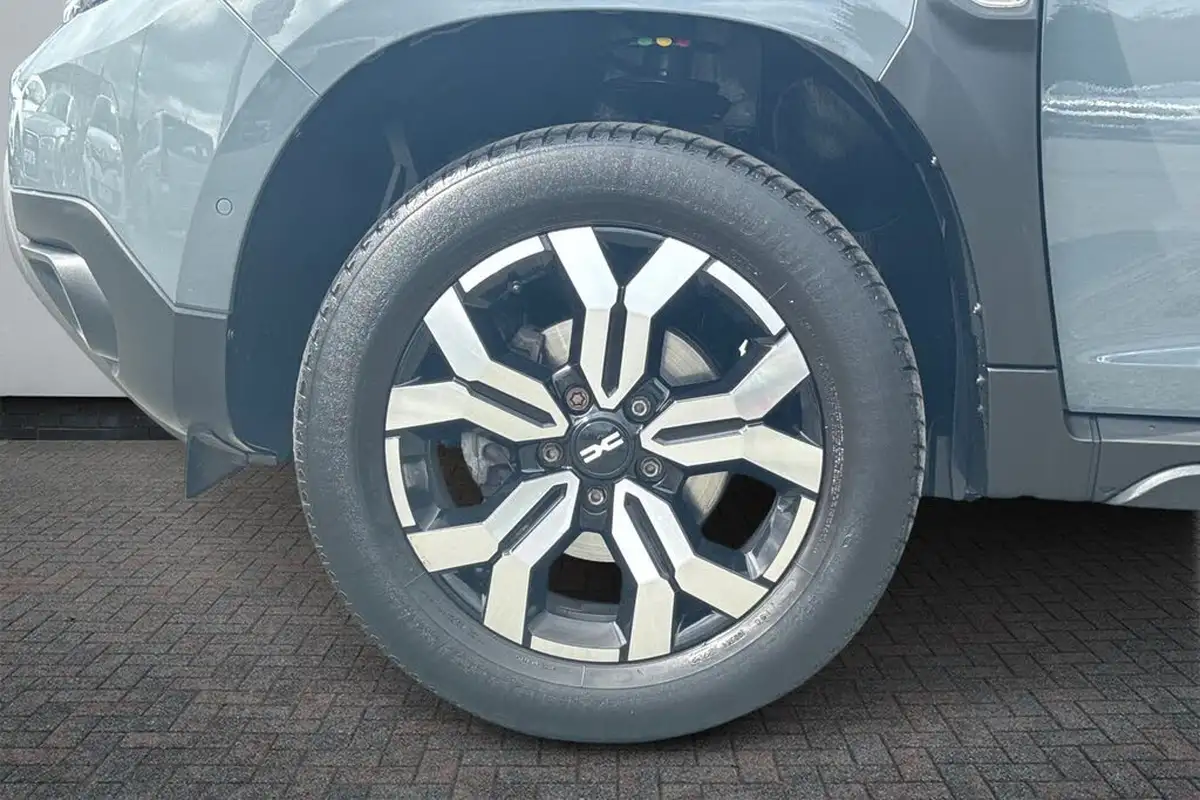 2023-dacia-duster-13-tce-journey-130bhp-big-8