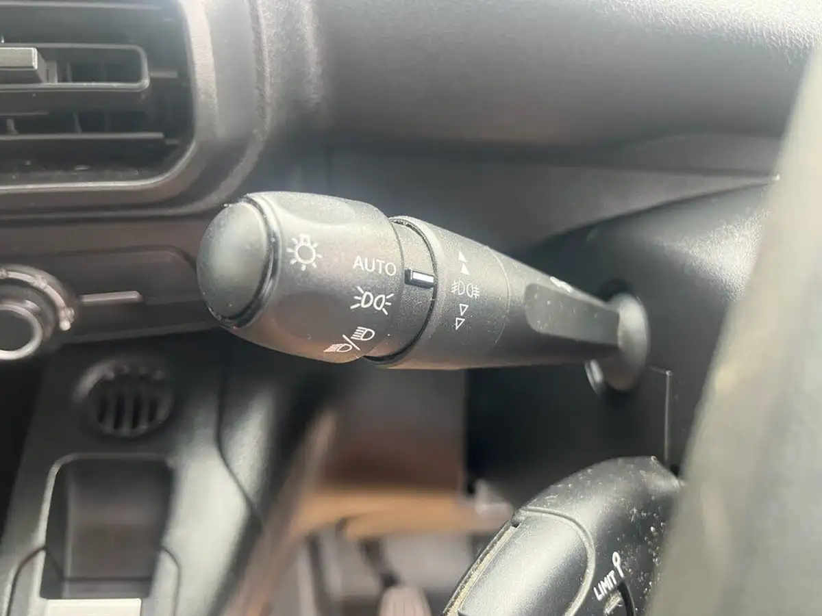 2021-peugeot-partner-15-bluehdi-1000-professional-100ps-eu6dt-panel-big-34