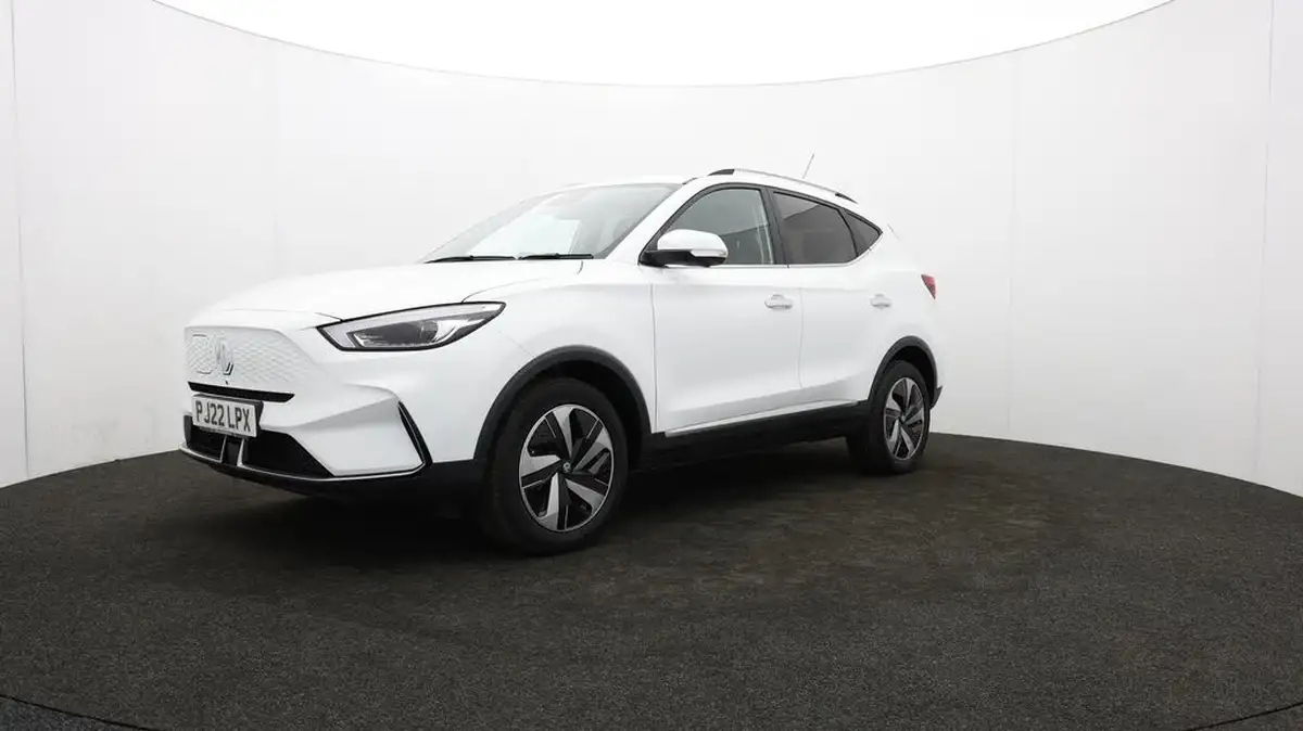 2022-mg-zs-suv-e-trophy-ev-156ps-long-range-big-64