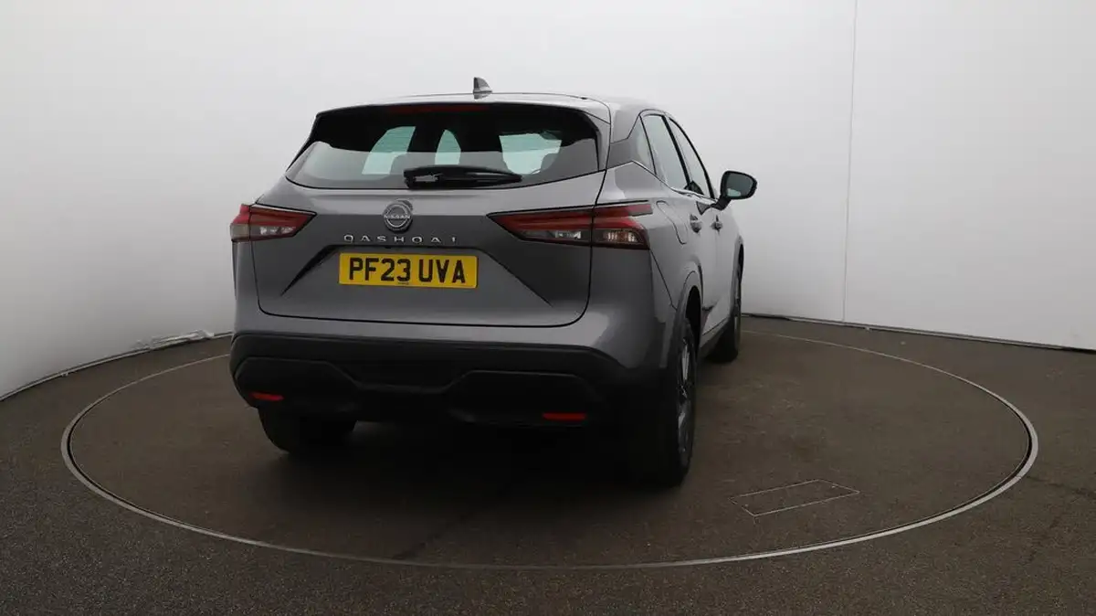 2023-nissan-qashqai-13-dig-t-acenta-premium-140ps-big-54