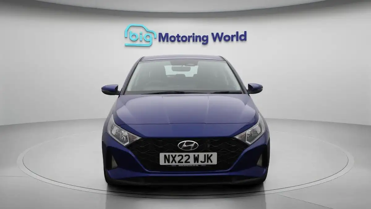2022-hyundai-i20-10-t-gdi-se-connect-dct-big-2