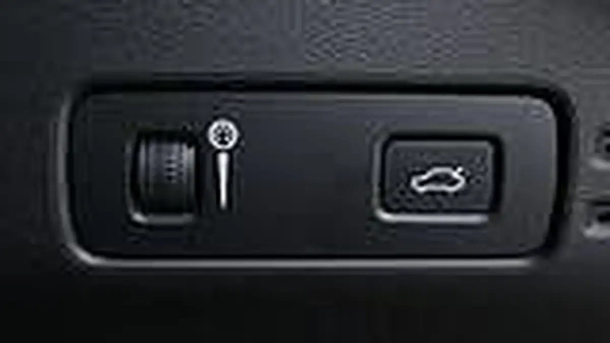 2022-volvo-c40-e-twin-recharge-pro-big-53
