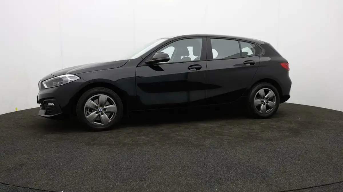 2021-bmw-1-series-15-118i-se-lcp-big-51