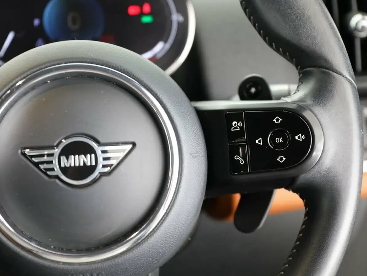 2021-mini-countryman-20-cooper-s-exclusive-auto-big-47